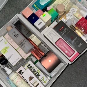 [BNIB] Skincare Mystery Box